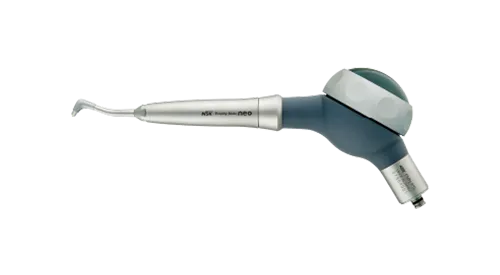 西小山歯科クリニックのエアフロ―で歯にこびりついた汚れを落とせます